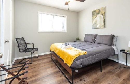 University District Apartamento | Cozy 2BR Haven for Families Near U of Memphis TF14