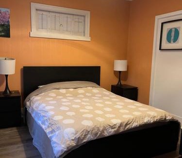 Dunbar Casa | Cozy bedrooms in main floor to enjoy in vancouver