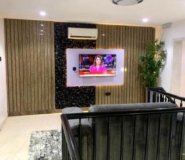 Ofin Apartamento | Zarah Residence