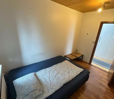 Breidholt Casa | Room for share