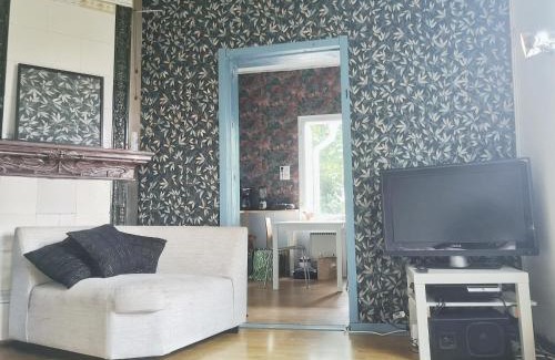 Tampere Cama Y Desayuno | Valkea Monitoimitila - Jaetut Huoneet Naispuolisille
