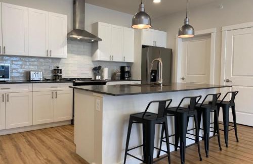 Livingston Casa | Livingston Condo