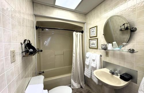 Gypsum Cama Y Desayuno | Victorian Inn Bed & Breakfast Room 1 The Nest Nook