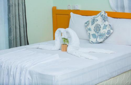 Dar es Salaam Hotel | Gwambina Lodge
