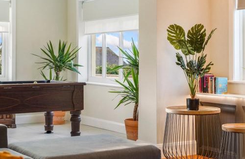 Borth Casa | Pass the Keys Breathtaking holiday home packed with amenities