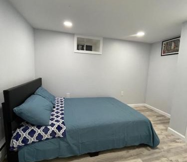 Passaic Casa | SUITE DREAMs SHERMAN 25