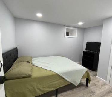 Passaic Casa | SUITE DREAMs SHERMAN 25