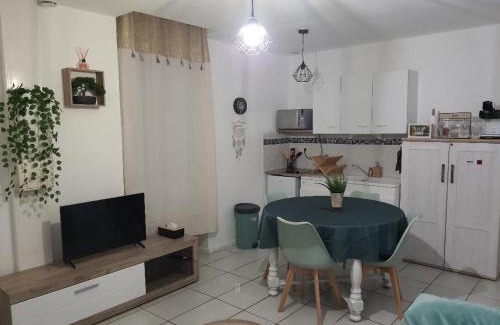Anneyron Apartamento | appartement