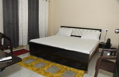 Varanasi Casa | HOTEL DAKSHIT IN