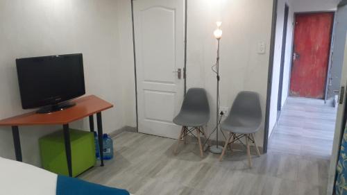 Greater Johannesburg Metropolitan Area Casa | Russell's Rest Rooms