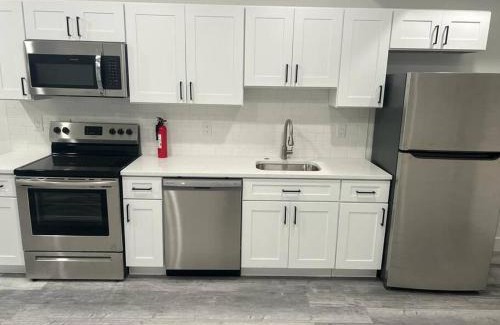 East Parkside Apartamento | Cozy Apt\ Sleeps 5 \ 1717 Apt 2
