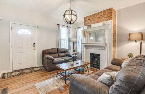 Merion Village Apartamento | Columbus Vacation Rental about 3 Mi to Downtown!