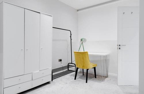 Preston Apartamento | The calm apartment with 2 ensuite bedrooms.