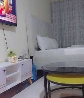 Manyimbo Apartamento | Enchanted stays- Tomorrowland studio apartment