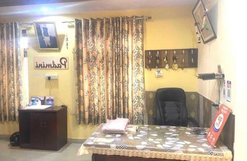 Jhotwara Hotel | OYO Padmini Heritage