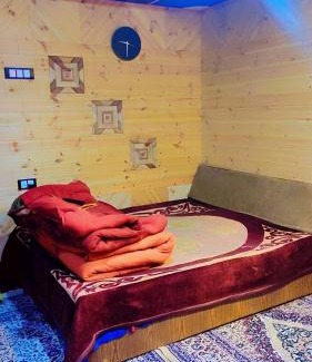 Srinagar Casa | Adil Paying Guest House