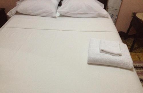 Rollington Town Casa | 15 minutes from Kingston airport