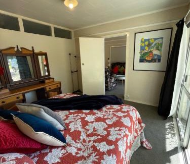 Swanson Cama Y Desayuno | Swanson-Waitakere Stay in Scenic Sunrise
