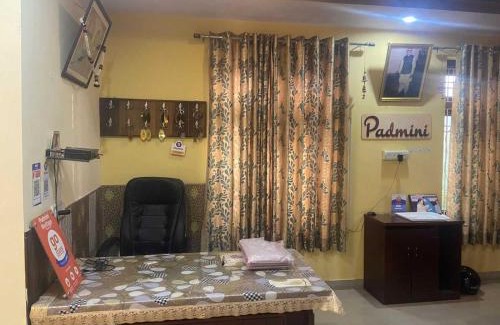 Jhotwara Hotel | OYO Padmini Heritage
