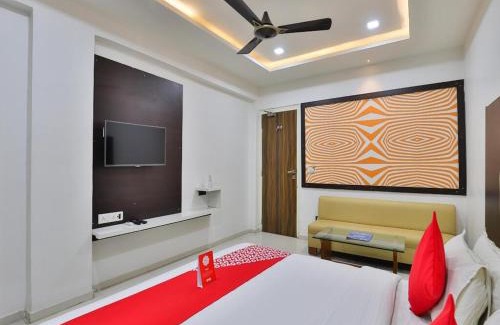 Infocity Hotel | HOTEL GRAND KRISHNA