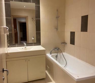 Sector 4 Apartamento | Rin Grand ApartHOTEL