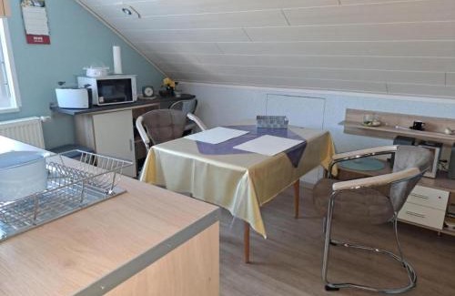 Waldbuttelbrunn Apartamento | Ferienwohnung Seegarten