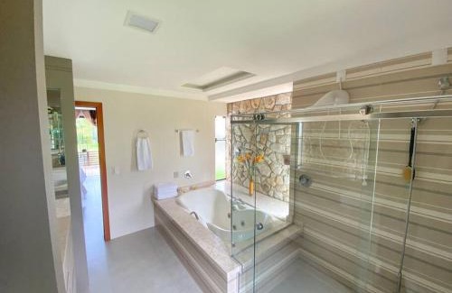 Ratones Casa | Exclusiva Casa de Campo próximo à praia de Jurerê.