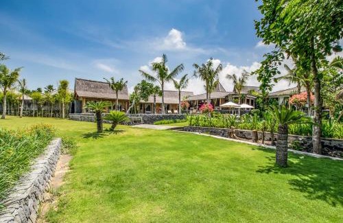 Kerobokan Villa | Wooden Cottage