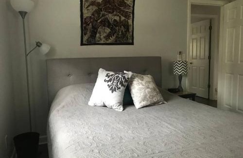 Black Mountain Casa | Rosso Veranda Cottage