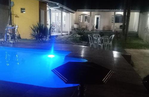 Mateus Leme Casa | Casa de campo agradável com piscina aquecida