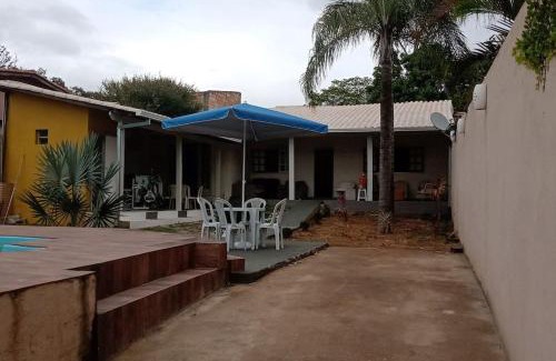 Mateus Leme Casa | Casa de campo agradável com piscina aquecida