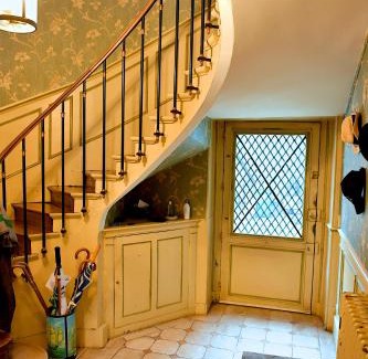 Houdan Casa | 2 CHAMBRES DOUBLES DANS UNE MAISON DE MAITRE DU XVIIIe SIECLE