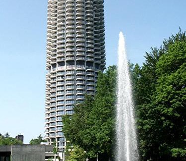 Antonsviertel Apartamento | *Vivere Apartment 13 Stock, Ausicht, Zentrum, NEU