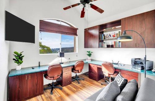 Dana Point Casa | 'Sunsets Over Catalina' - An Insider's Secret Hideaway with an Ocean View!