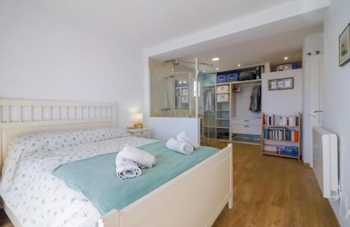 Las Acacias Apartamento | NT Bright apartment in Pedregalejo near the sea