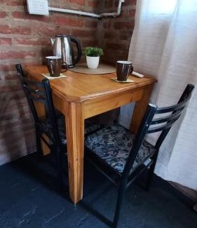 Tanti Apartamento | CABAÑA B COMPLEJO AIRES SERRANOS 2 a 3 PERSONAS TANTI
