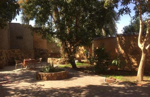 Bawati Hotel | New Oasis