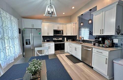 Logan Casa | Bigfoot Bungalow