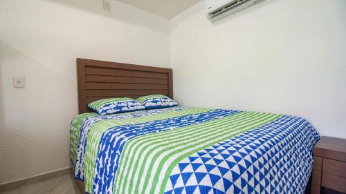 Las Brisas Apartamento | HostPal Suite 42 Brisas Diamante Resort