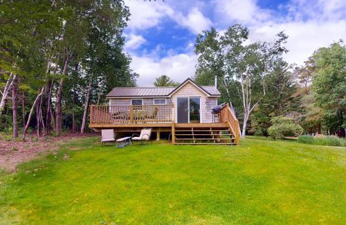 Belfast Casa | Swanville Serenity