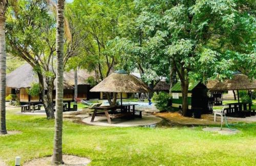 Namibia Cabina | Sarusungu River Lodge