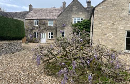 Meysey Hampton Cama Y Desayuno | Field End House