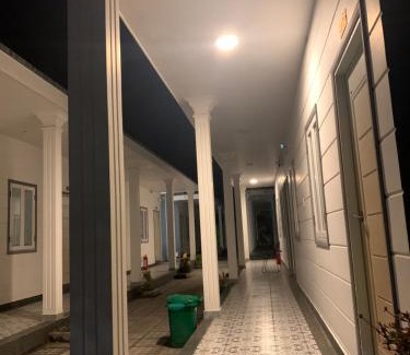 Tuy Phong Hotel | DAVUZA Hotel