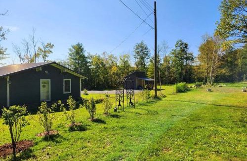 Richmond Casa | Berkshire Cottage in Gorgeous Setting!