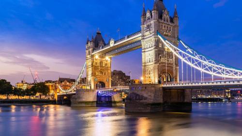 Riverside Casa | Great London Tower Bridge Guesthouse
