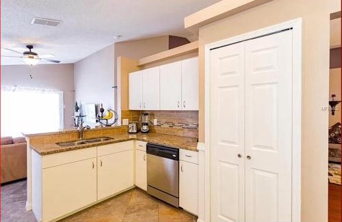 Florida Pines Casa | Elegant Luxurious Home W/pool Near Disney World