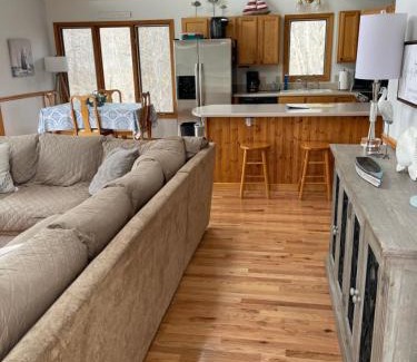 Huddleston Casa | Spacious Lakefront Hudson Haven w/ Dock