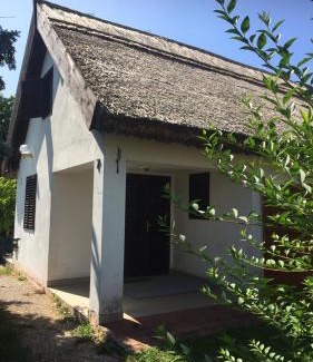 Keszthely Casa | Nádtetôs hàzikó nagy kerttel