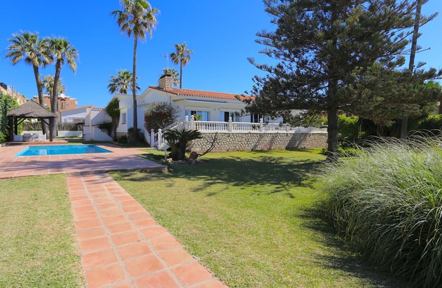VILLA DEL MAR 'Boutique Beach-House' 11PAX