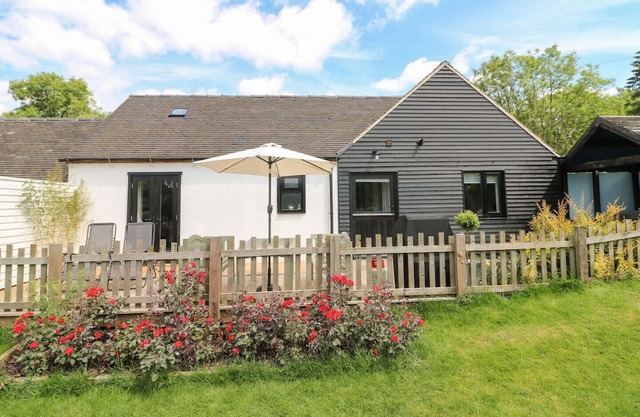 The Coach House 5*, Private Hot tub, Derbyshire Dales/Peak District.